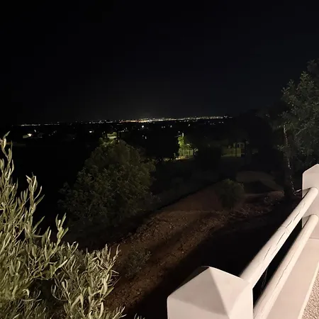 Semesterbostad House *